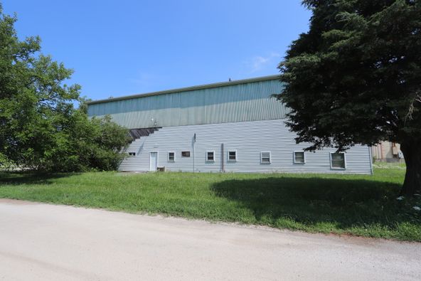 1609 Lake Land Blvd, Mattoon, IL 61938